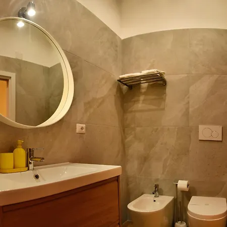 Centro Storico 3* Naples