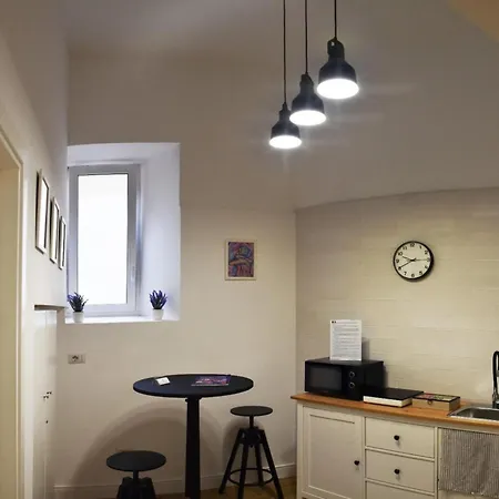 Πανσιόν Centro Storico 3*