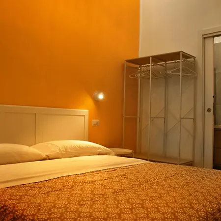 Centro Storico 3* Nápoly